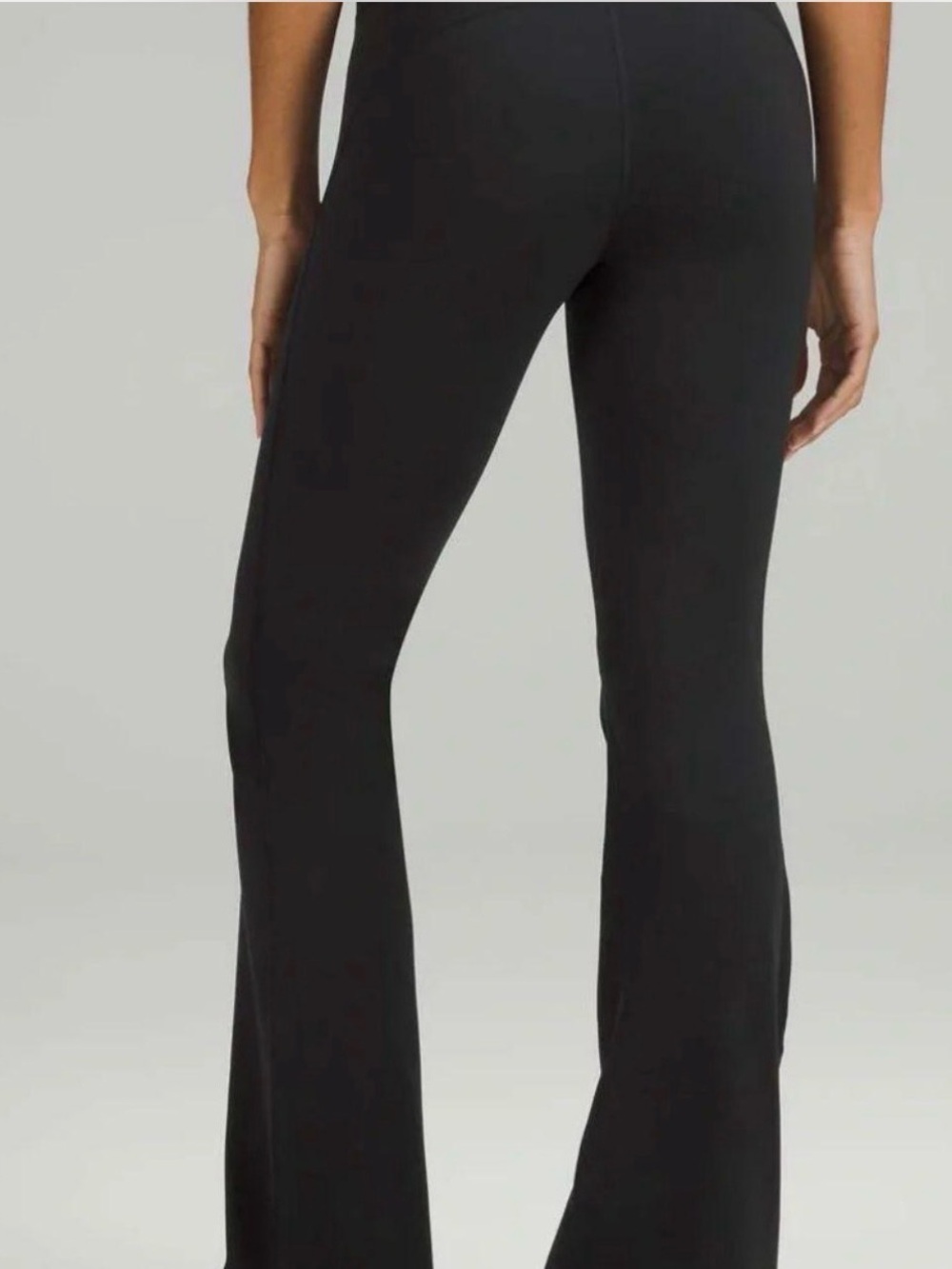 Lululemon black flare pants Sz 2